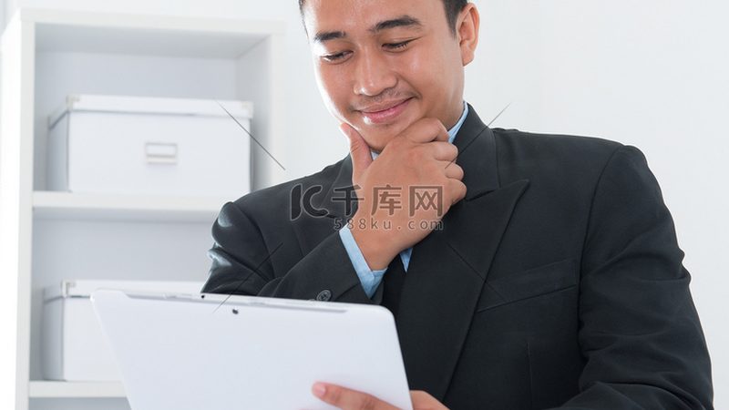 新手电商如何选工具？揭秘四大关键指标
